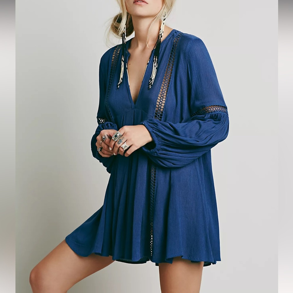 New Free People Primrose Babydoll Lace Inset Dress Size Medium. Navy Blue